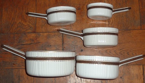 Ancienne serie casseroles - ancienne, de