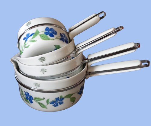 Serie casseroles en - serie, de