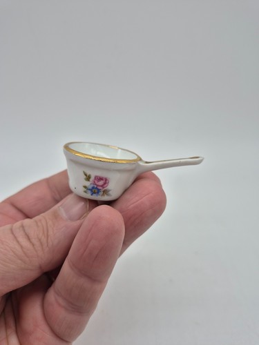 Dinette casserole porcelaine - dinette,